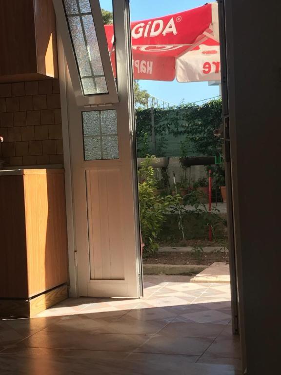 Vlorë Colombo酒店 外观 照片