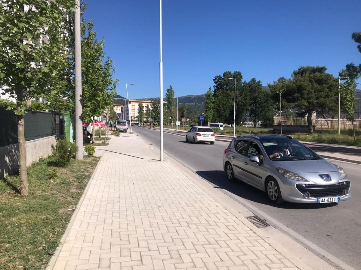 Vlorë Colombo酒店 外观 照片